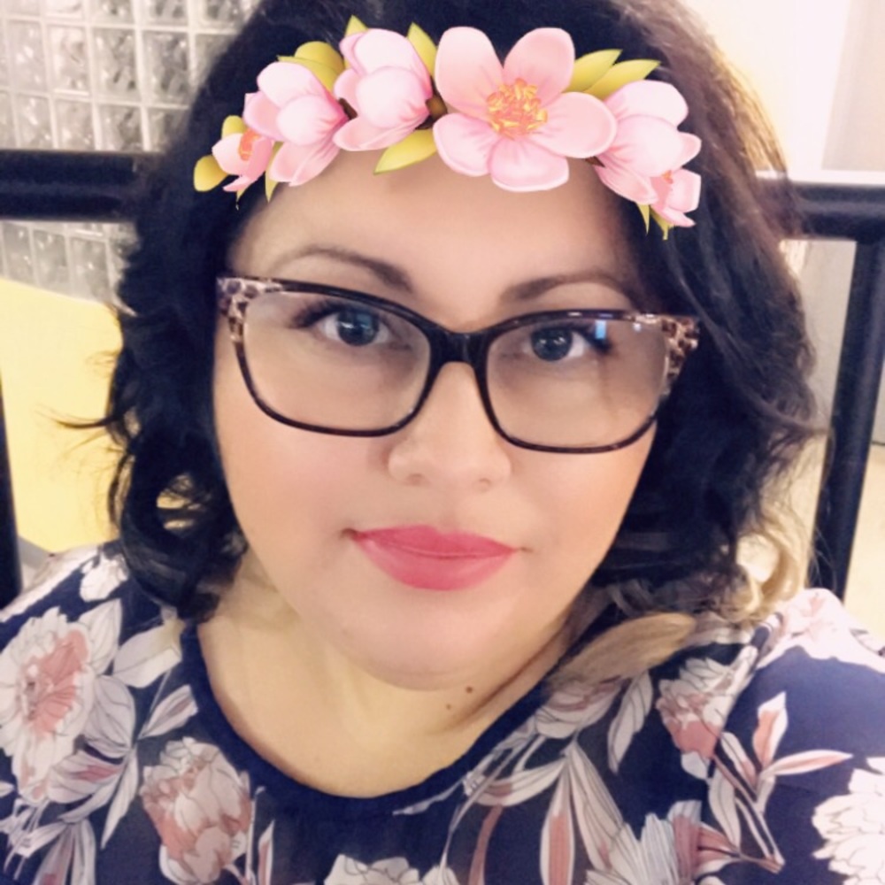 Meet your Posher, Nereyda